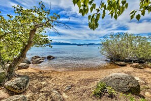 House, Multiple Beds (Mv49 Lake Tahoe a block from the Cave) | Property grounds - Mv49 Lake Tahoe a Block From the Caverock Beach (Glenbrook)