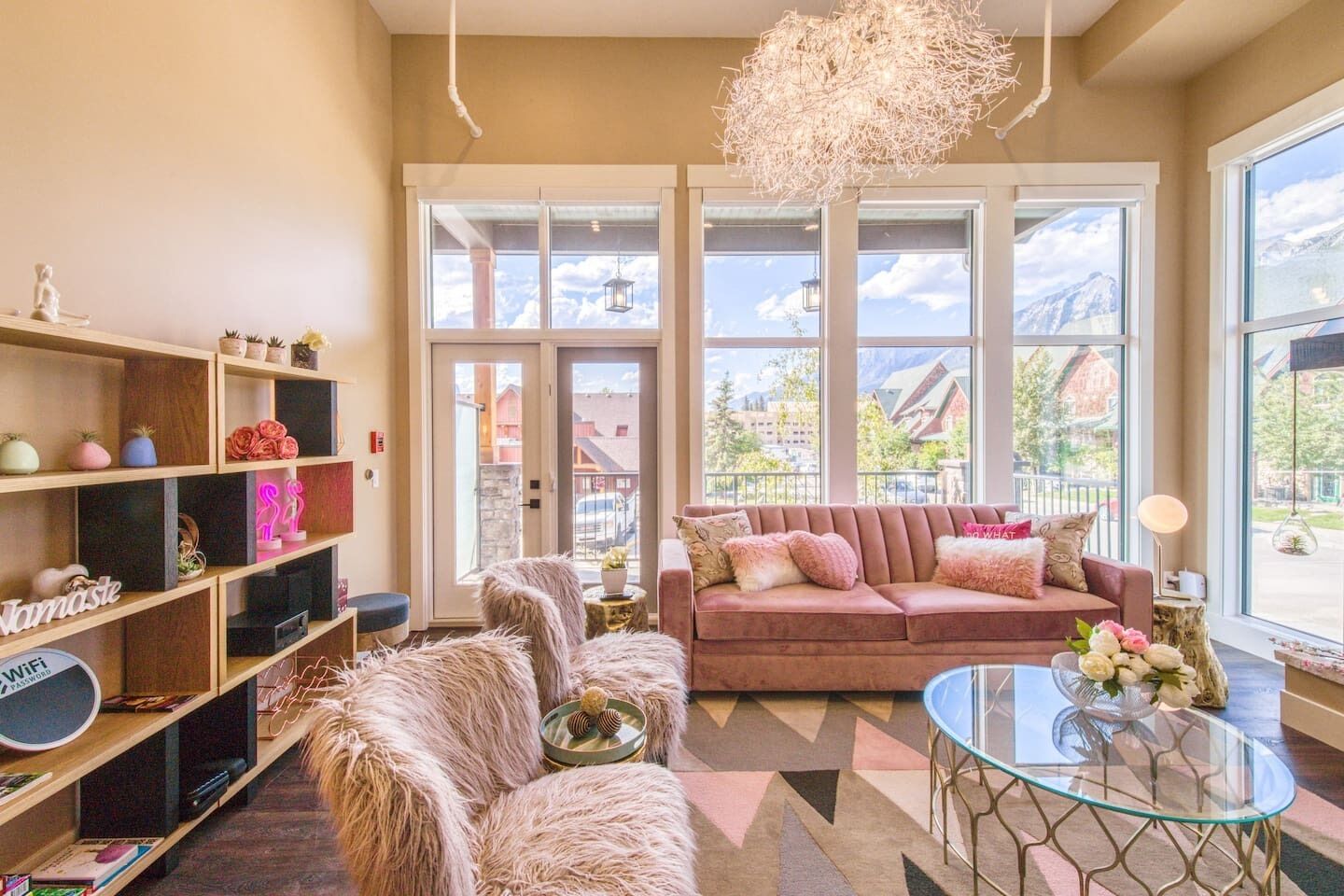 TV, lareira, console de videogame, Netflix