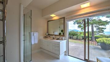 House, Multiple Beds, Ocean View (LX50: Ocean View Maison Palmier) | 4 bedrooms, iron/ironing board, WiFi, bed sheets