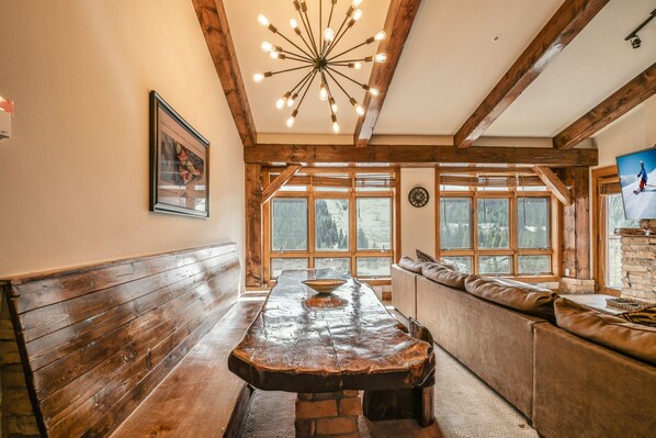 Premium Condo, 3 Bedrooms, Balcony, Mountain View (Springs 8911) | Private kitchen | Fridge, microwave, oven, stovetop - Springs 8911 (Keystone)