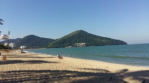 Vue sur la ville depuis l’hébergement