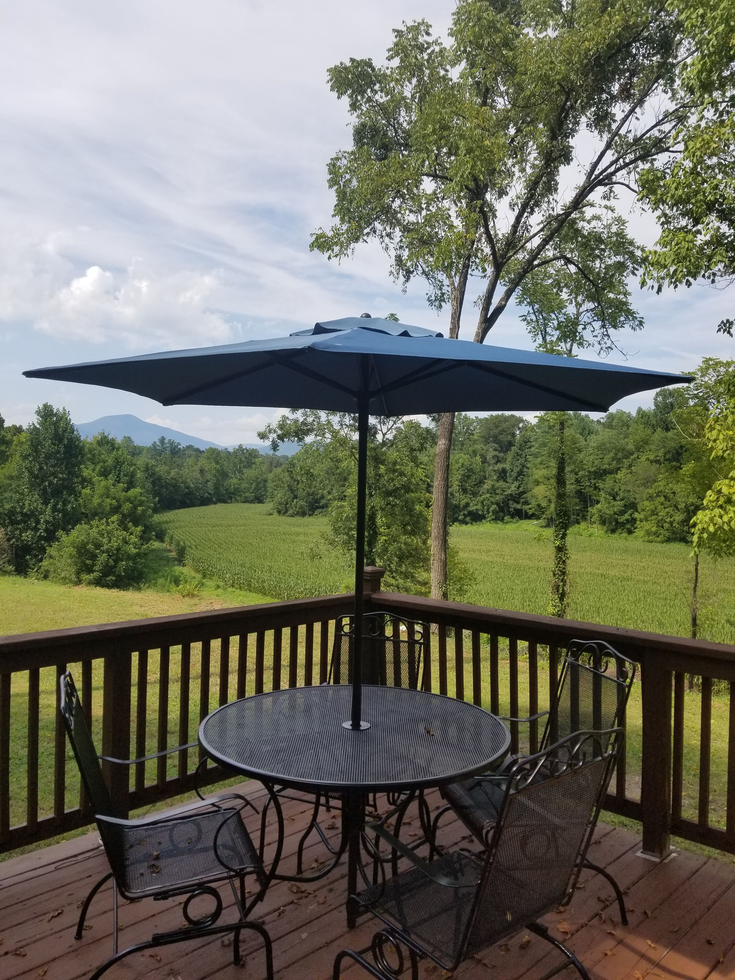 Fleetwood (c. 1809) - A renovated landmark