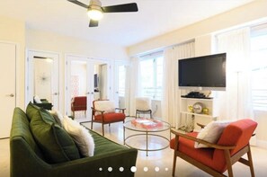 TV, DVD player