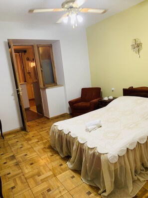 1 Schlafzimmer, Bügeleisen/Bügelbrett, kostenloses WLAN, Bettwäsche