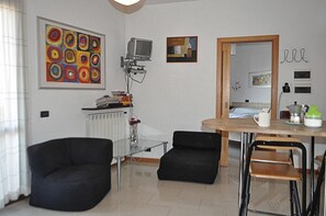 TV og peis