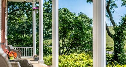 Huge game room!!! Super Clean 5BR,3BA private home!!Beautiful open field views!!