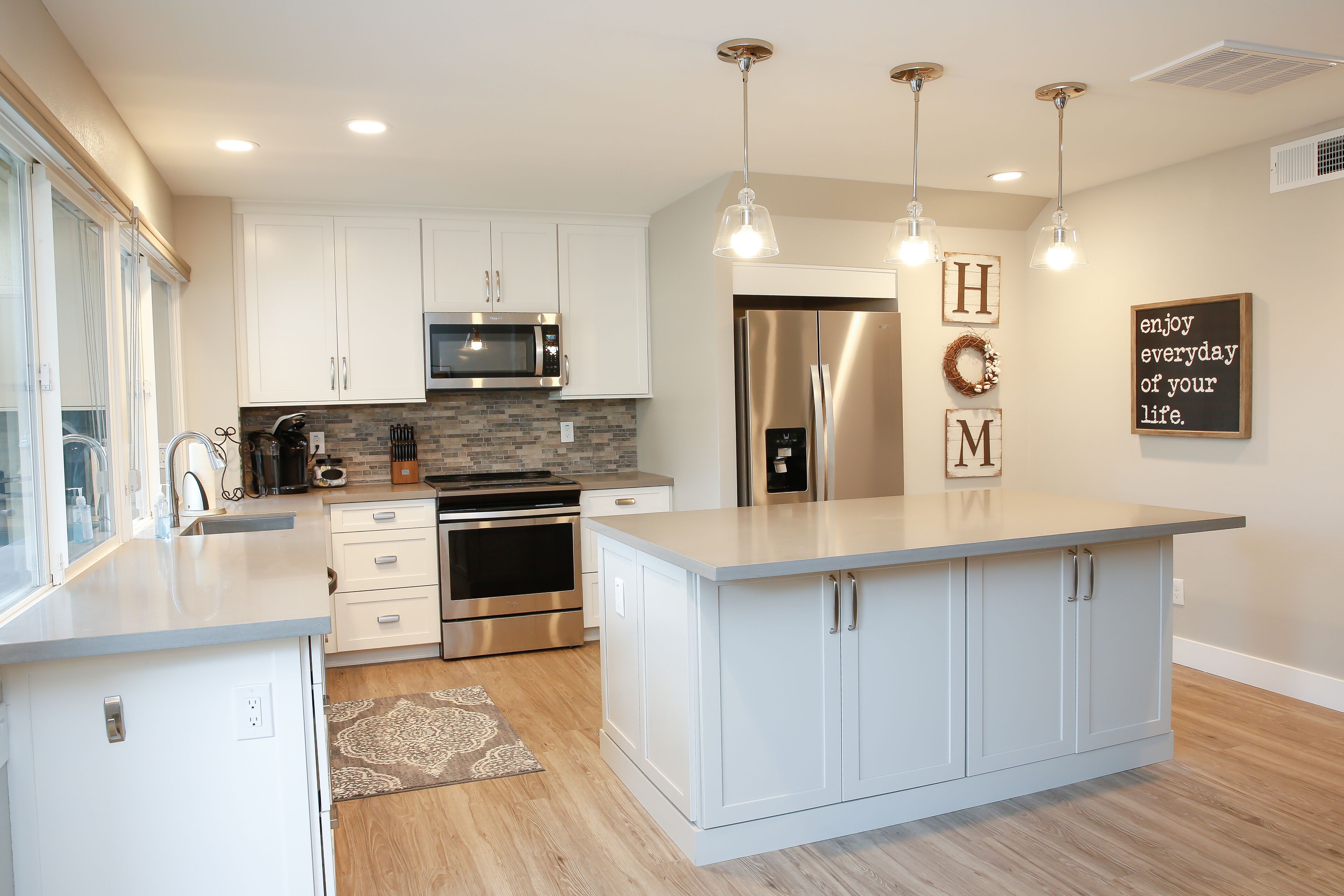 In the Heart of Oldtown Scottsdale Gorgeous Townhome 3d/2.5 bath