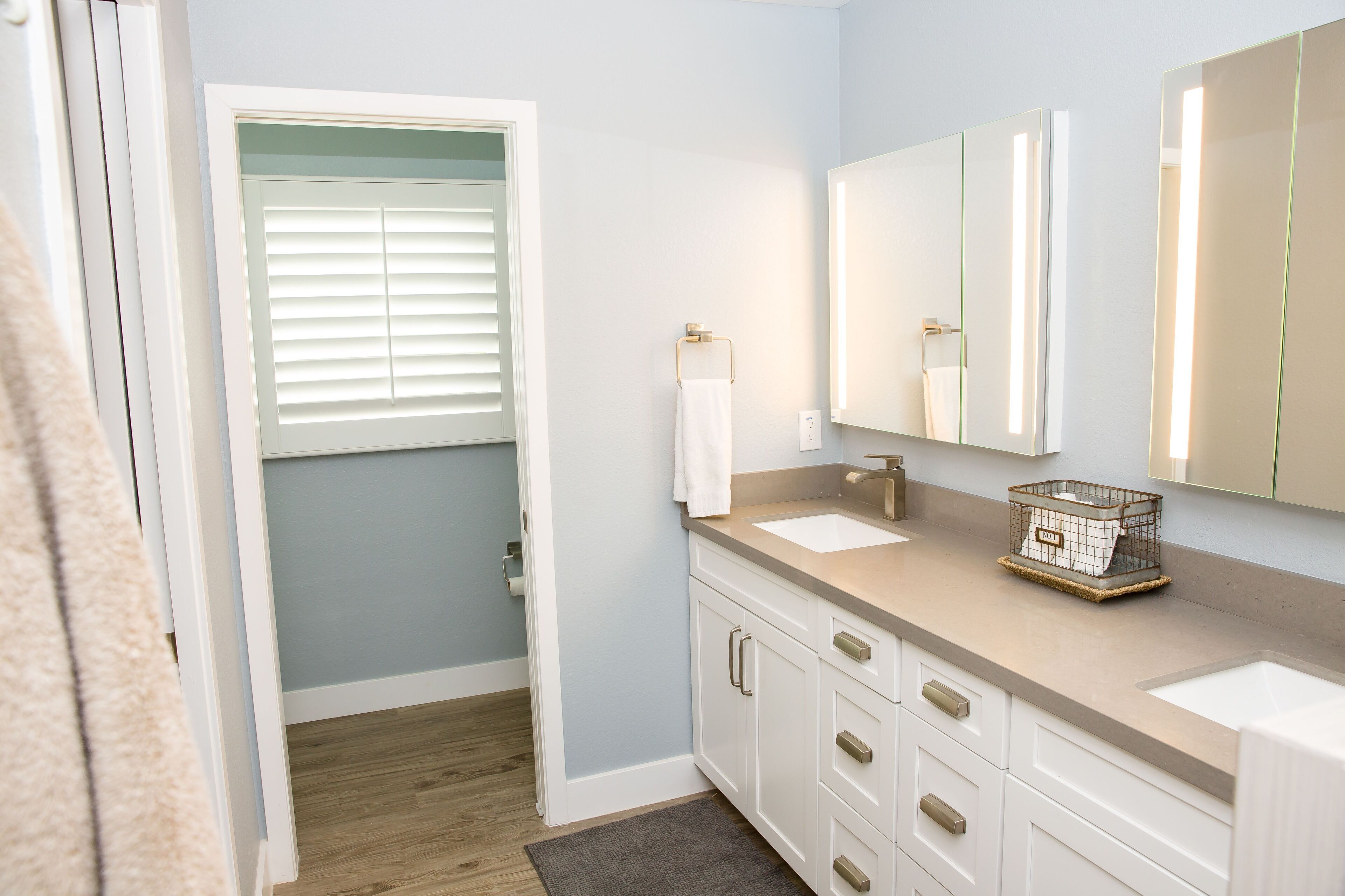 In the Heart of Oldtown Scottsdale Gorgeous Townhome 3d/2.5 bath