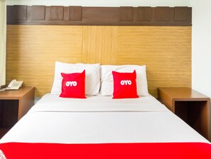 Bureau, Wi-Fi gratuit, draps fournis