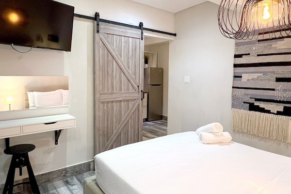 Club Double Room | Blackout drapes, iron/ironing board, WiFi (free), individually decorated