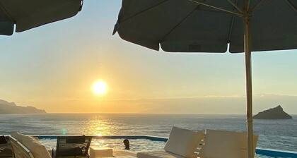 "The best Ocean View in Mindelo!”