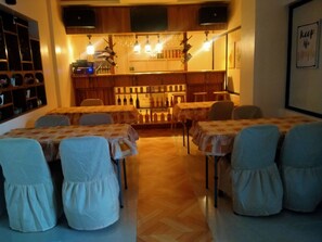 每日供应即点即煮早餐（每人 PHP 70）