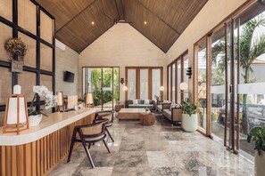 Lobby sitting area - Astera Villa Seminyak by Ini Vie Hospitality (Legian)