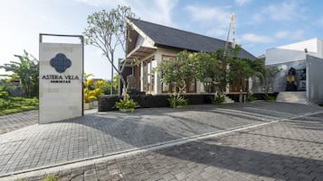 Entrée de l’hébergement