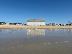 On the beach, sun-loungers - Spectacular Beachfront Condo-Watch sunrise from deck overlooking beach. (Old Orchard Beach)