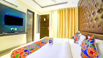 Quartos à prova de som, Wi-Fi de cortesia, roupa de cama