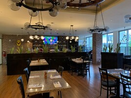 Café da manhã, almoço e jantar