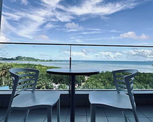 West Plaza Hotel at Lebuu Street