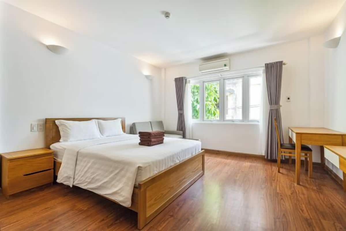 1 bedroom, in-room safe, desk, laptop workspace