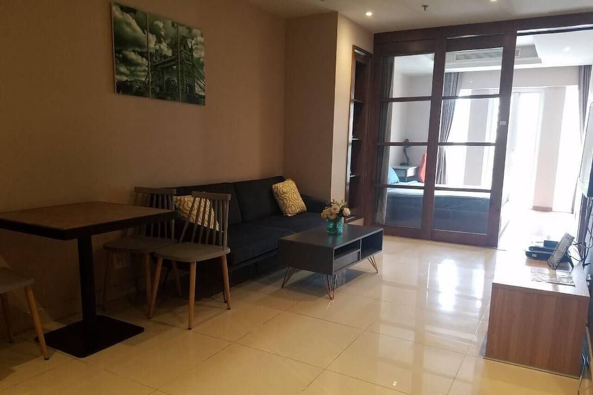 1 bedroom, in-room safe, desk, laptop workspace