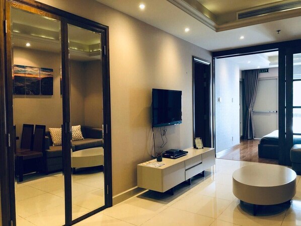 Departamento estándar, 1 habitación | 1 habitación, caja de seguridad en la habitación y escritorio 