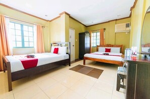 Phòng dành cho gia đình | Minibar, bàn, truy cập Internet không dây miễn phí, bộ trải giường 