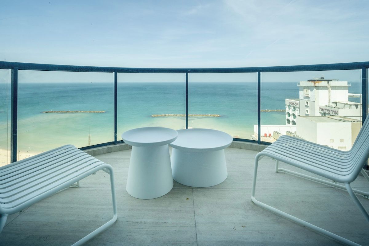 Oceanfront balcony