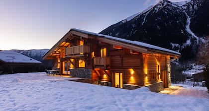 Chalet Cristal de Roche, Chamonix, France
