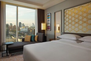 Hypo-allergenic bedding, minibar, in-room safe, desk - Sheraton Astana Hotel  (Astana)
