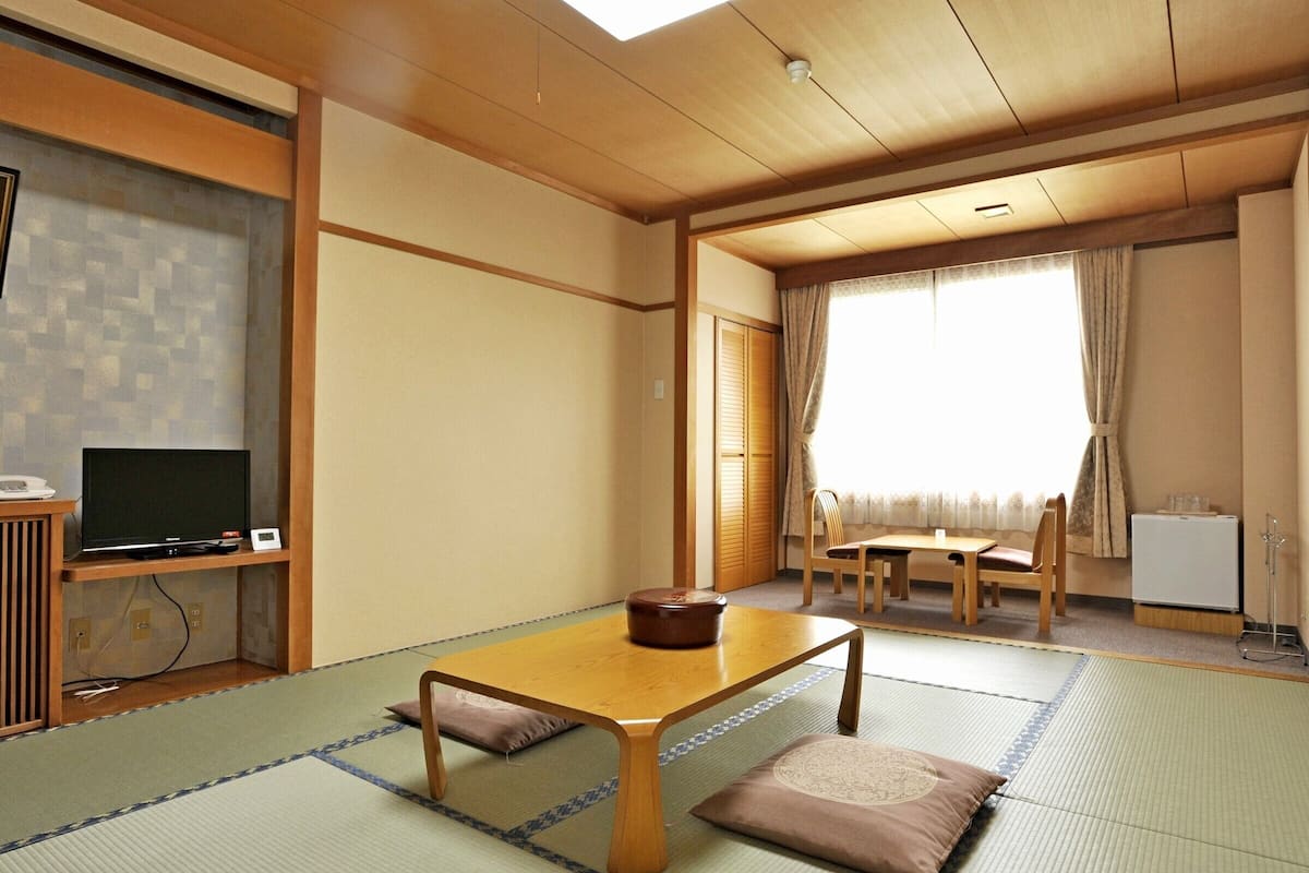 Traditionelt værelse - ikke-ryger (Japanese Style,number of futon varies) | Gratis Wi-Fi, sengetøj