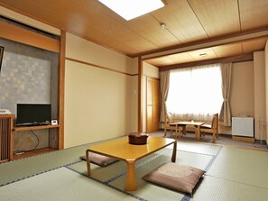 Chambre Tradition, non-fumeurs (Japanese Style,number of futon varies) | Wi-Fi gratuit, draps fournis
