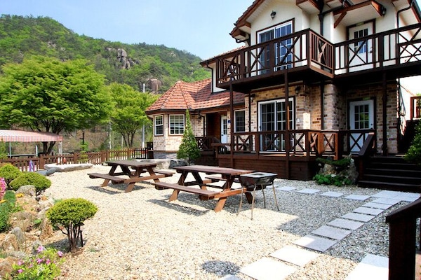 Área de parrilladas y picnic