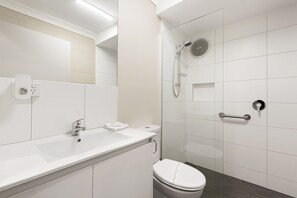 Apartment | Badezimmer