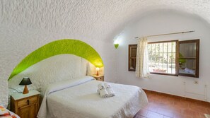 3 多间卧室、旅行婴儿床、WiFi