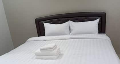 V2 hotel