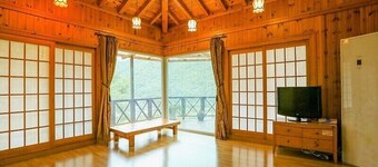 Yangsan Solmaru Pension