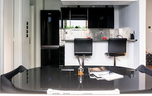 Interior - The Burton Luxury 1BR in Plaka, Athens (Athina)