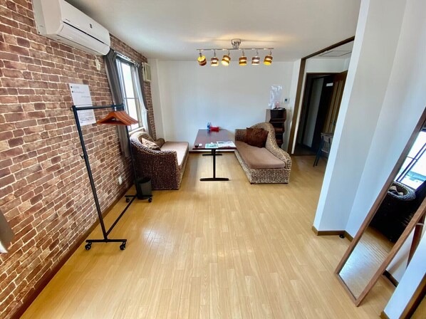 Private Vacation Home | Living area | 42-inch flat-screen TV with digital channels, TV - Hotel EL Tochigi 3 (Utsunomiya)