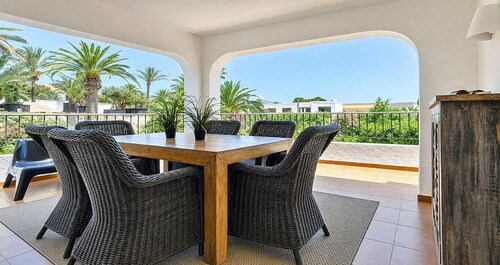 Large and comfortable villa in Moraira, Costa Blanca, Spain  with heated pool for 12 persons