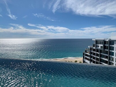 GARZA BLANCA BRAND NEW LUXURY 5 DIAMOND RESORT IN LOS CABOS