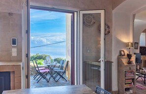 Dining - Villa A Ventosa (Bastia)