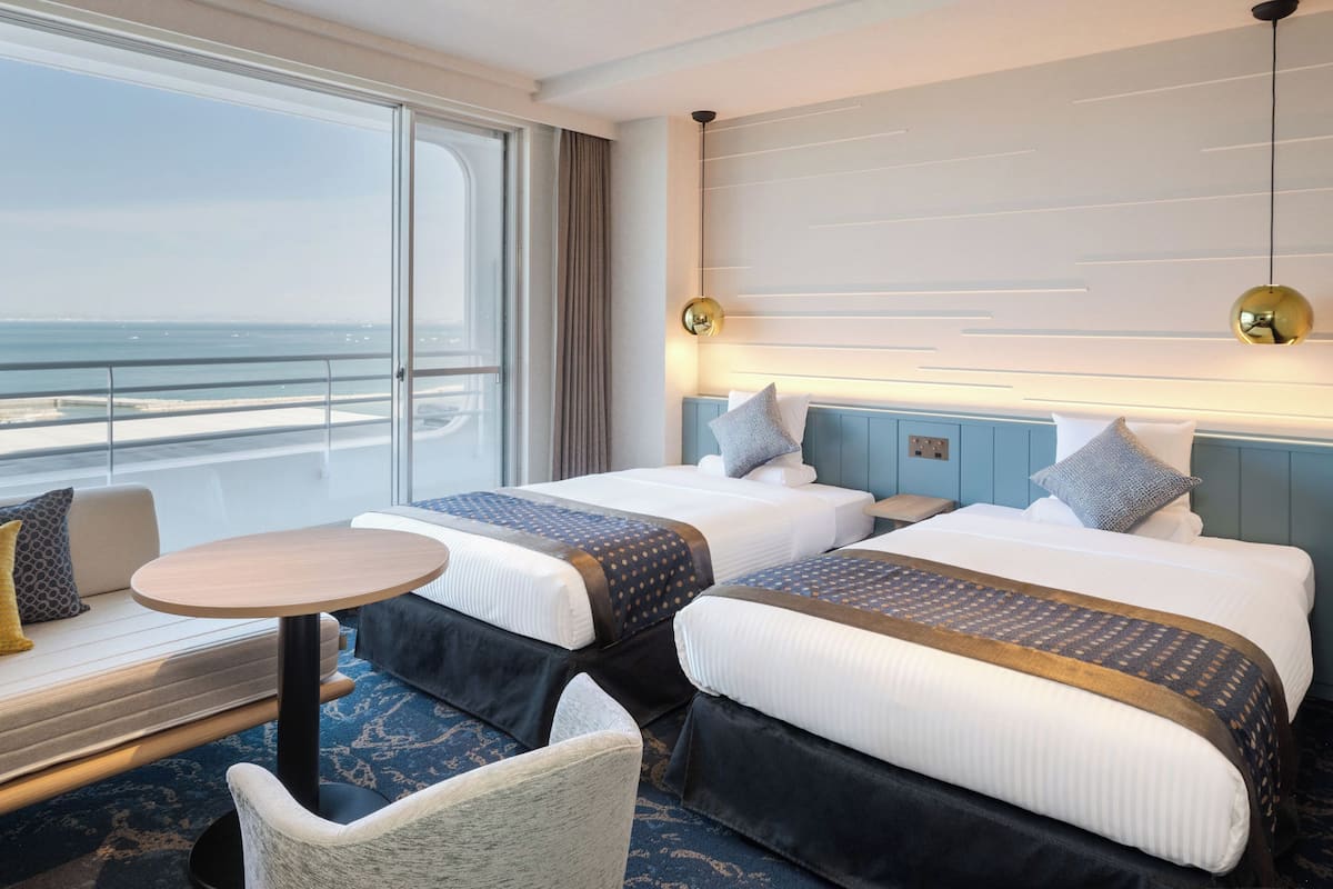 Comfort Twin Room, Non Smoking, Ocean View (with Private Bathroom) | 1 bedroom, in-room safe, bed sheets
