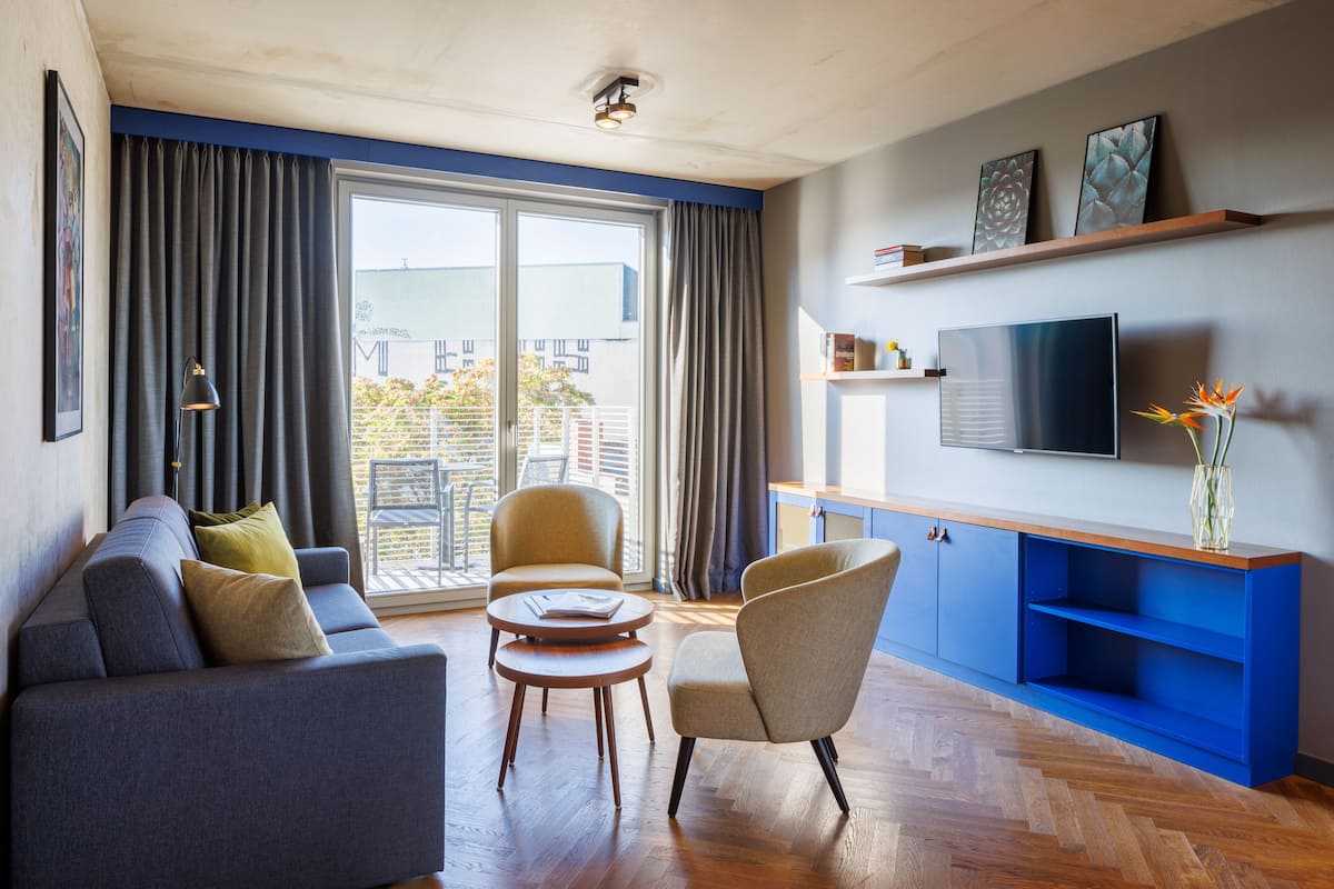 Summery Sky, 79 sqm | 2 bedrooms, hypo-allergenic bedding, in-room safe