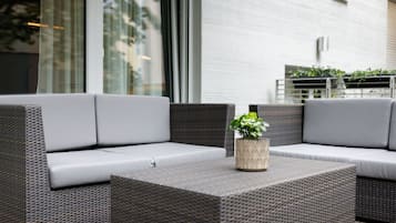 Breezy Garden, groundfloor | Terrasse/Patio