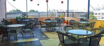Hotel The Bentree, Bhopal