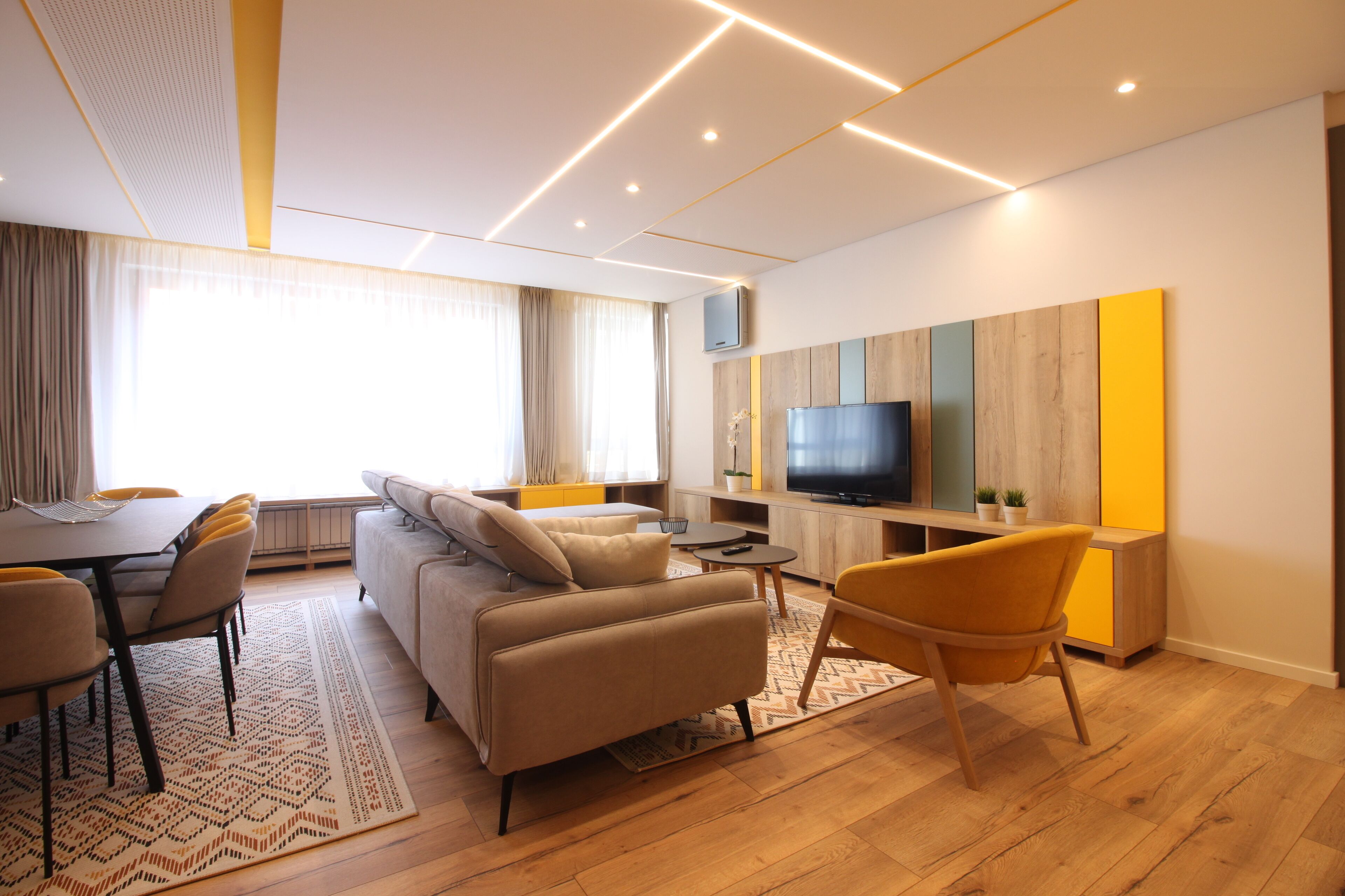 Căn hộ, 3 phòng ngủ | Khu phòng khách | TV màn hình phẳng 