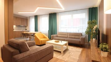 Apartment, 2 Bedrooms | Living area