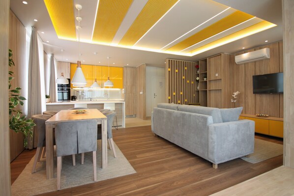 Appartamento Luxury, 1 camera da letto | Soggiorno | TV a schermo piatto