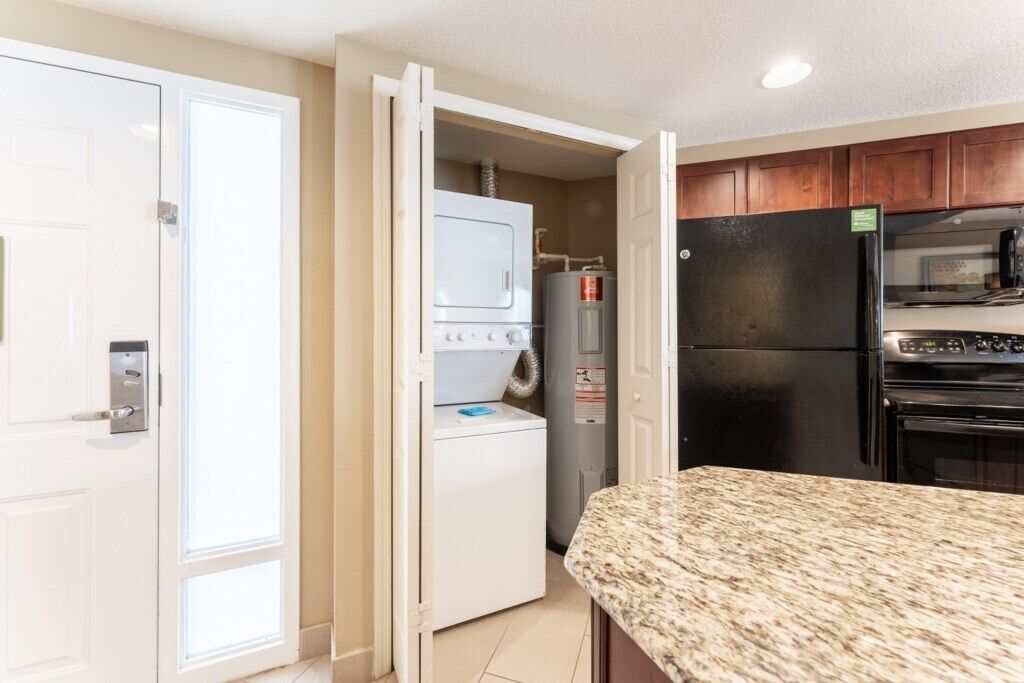 Lush Club Wyndham Cypress Palms, 2 Bedroom Condo