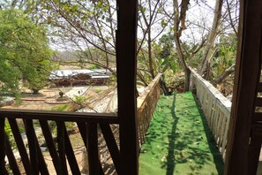 Twin Room | Balcony
